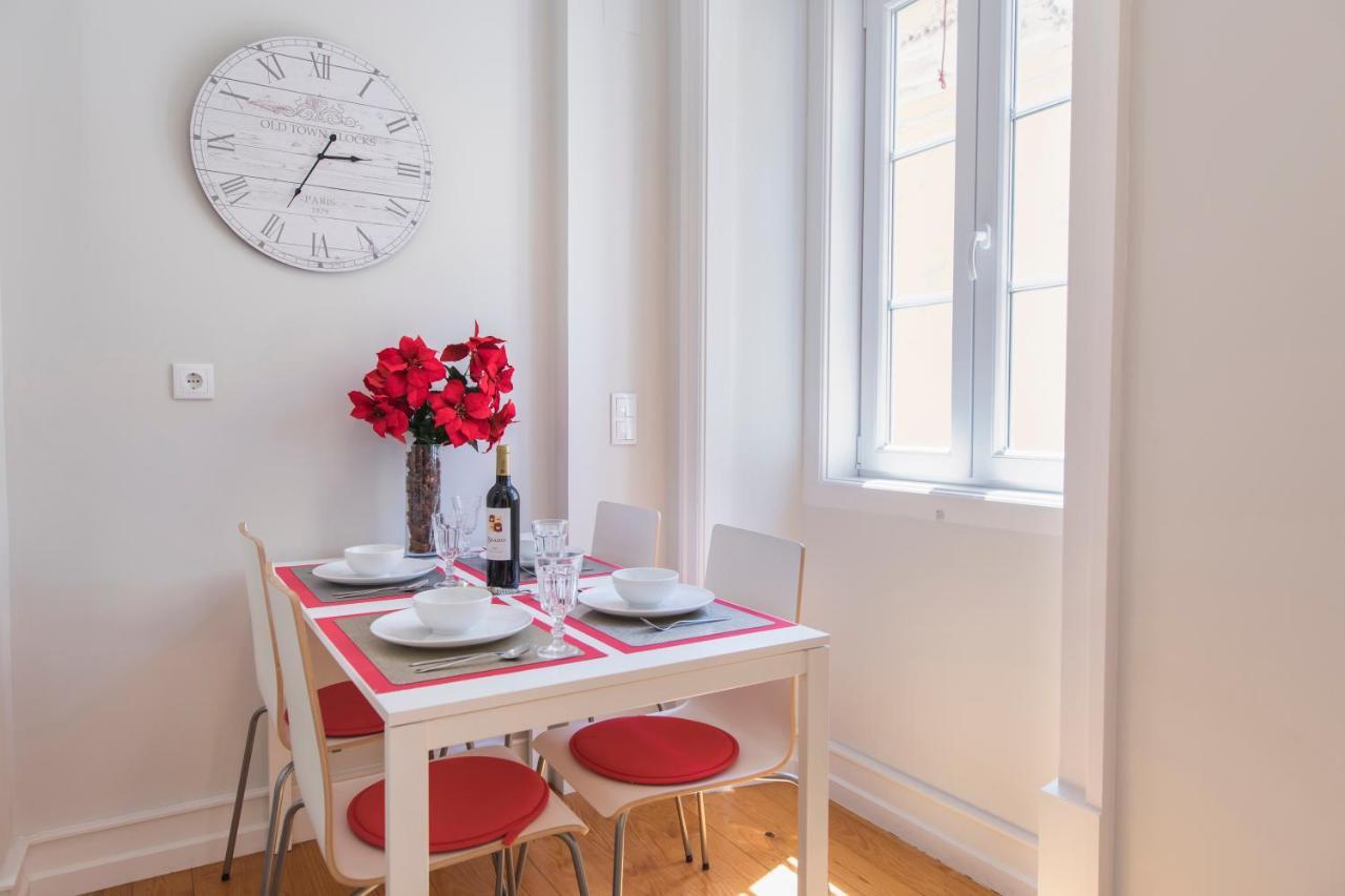 Cozy Flat In The Heart Of Alfama Apartment Lisbon Exterior photo